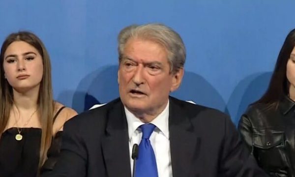Berisha shpall kandidaturën për kryetar të PD-së
