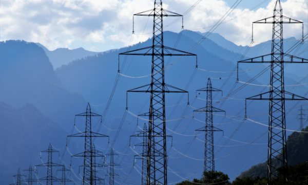 Maqedonia e Veriut shpall 30 ditë krizë energjetike, nga janari çmimi energjisë pritet të rritet me 8-9%