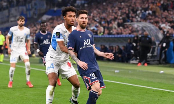PSG-ja me 10 lojtarë ndahet baras me Marseille