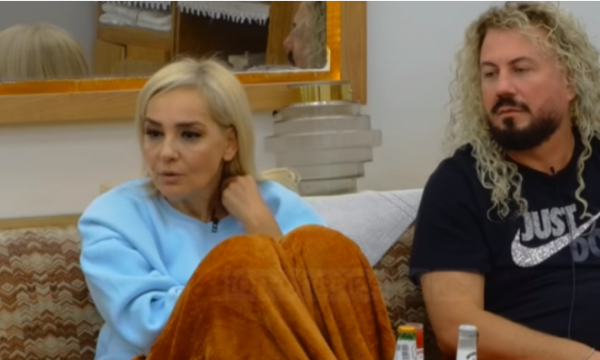 “Edhe unë vuaj nga ankthi”, Monika flet për fëmijërinë e saj