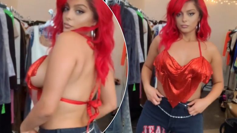 Bebe Rexha nuk njeh limit, veshur me fustan pozon me këmbë të hapura