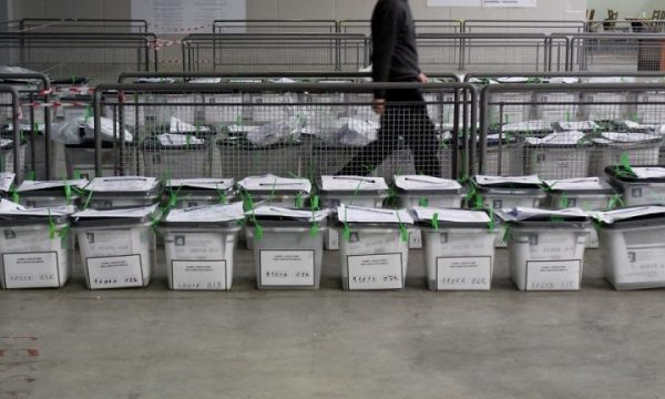 Nisin hetimet pas anulimit të zgjedhjeve në Han të Elezit