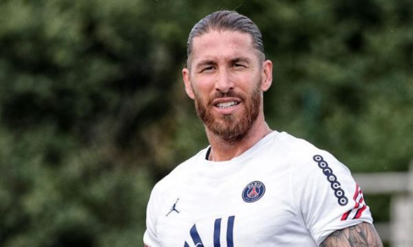 Reagon menaxheri i Ramosit, pas lajmeve se ai do të largohet nga PSG-ja pa luajtur fare