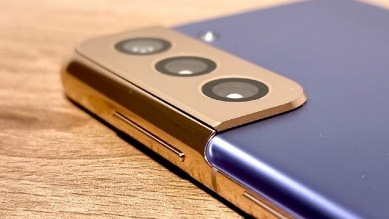 Për hakimin e telefonit Samsung Galaxy S21 mori 50 mijë dollarë