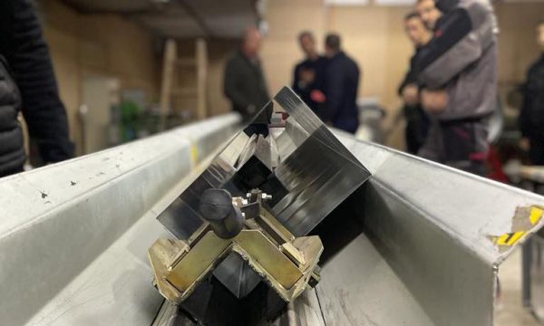 Tahiri zotohet që do ta vazhdojë përkrahjen për zhvillimin e bizneseve e startup’eve të qytetit