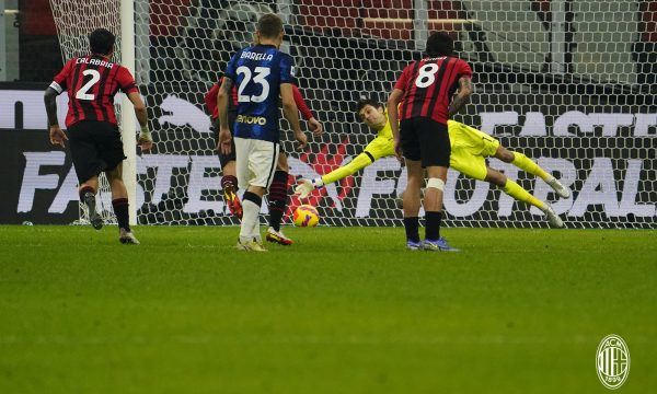 Reagimi i trajnerit të Milanit pas barazimit me Interin