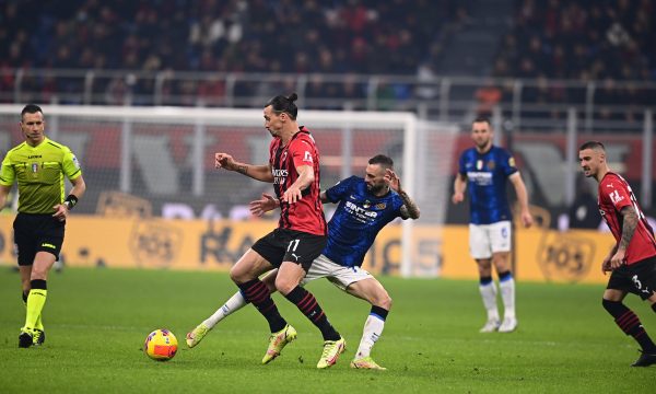 Milani e ndal me barazim Interin në një derbi argëtues