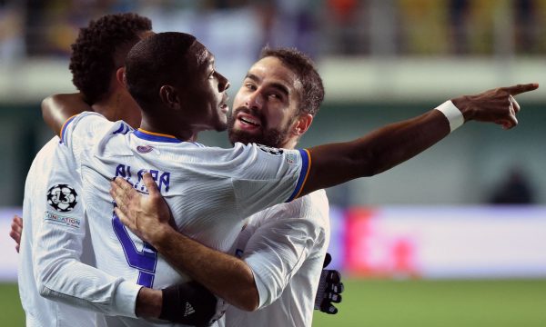 Reali fiton dhe bashkë me Interin kualifikohen në fazën tjetër të Champions League