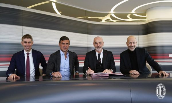 Zyrtare: Pioli zgjat kontratën me Milanin