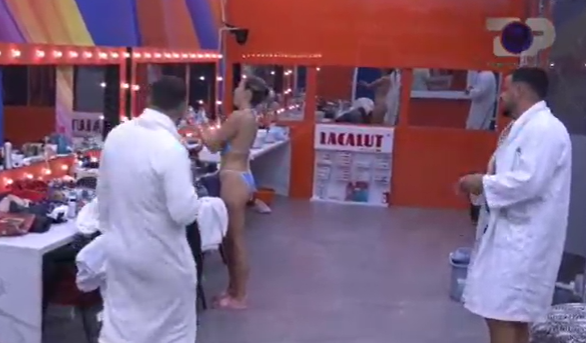 Dagz dhe Pm ‘ngacmojnë’ Beatrixin e veshur me bikini: Oj bombe