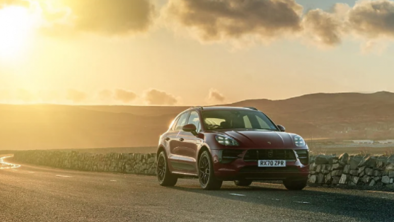 Porsche mund të prodhojë një veturë me tre rreshta të ulëseve