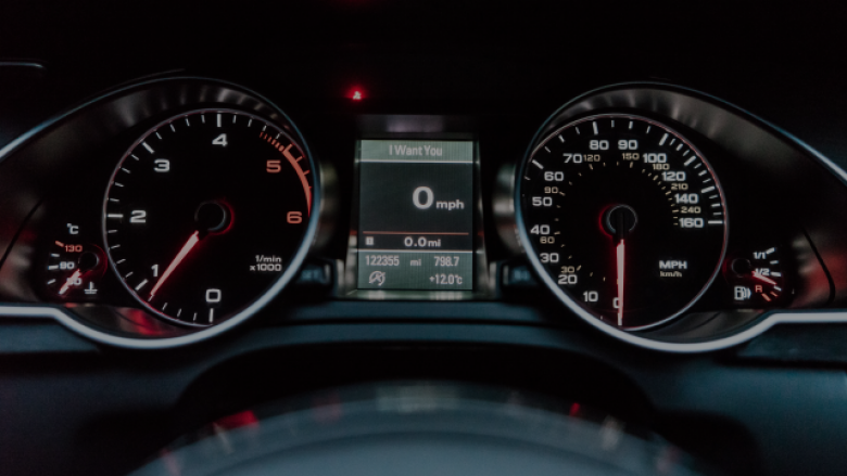 BMW M5 në krye të listës – cilat vetura i ndryshojnë më së shumti kilometrat e kaluara?