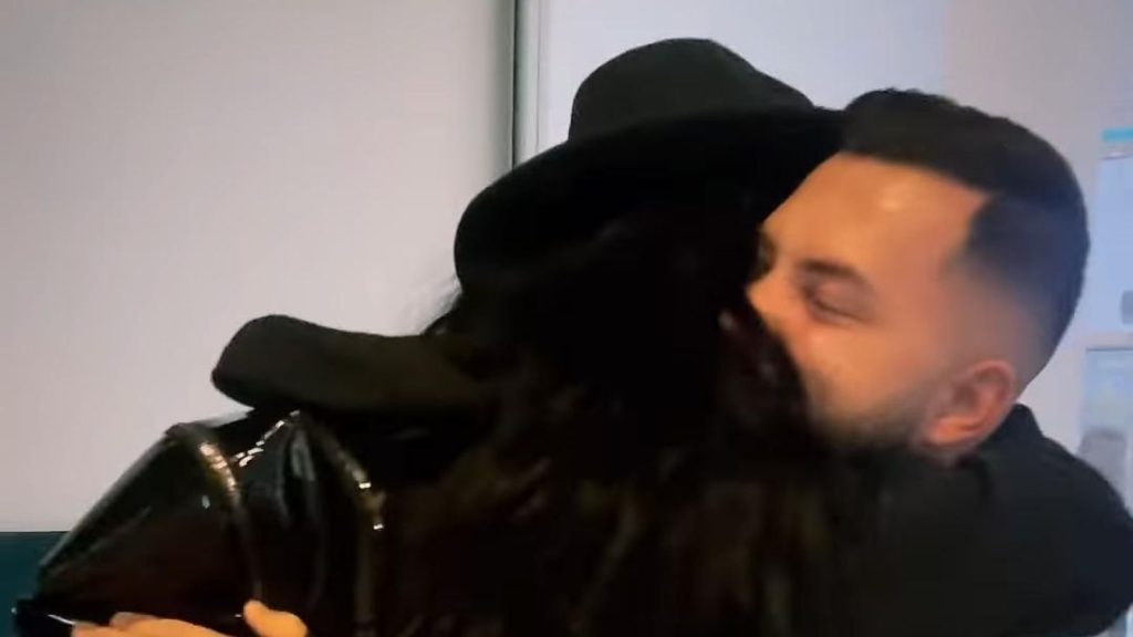 Përqafime dhe lot, kush e priti Fifin jashtë shtëpisë së “Big Brother VIP”?