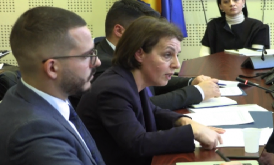 Gërvalla propozon ndryshimin e pagave të ambasadorëve