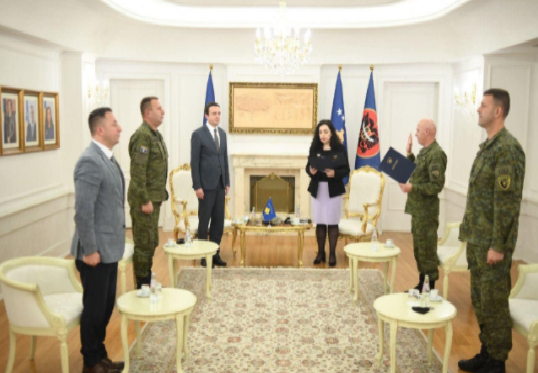 Kurti i dëshiron punë të mbarë komandantit të ri të FSK-së, Bashkim Jashari