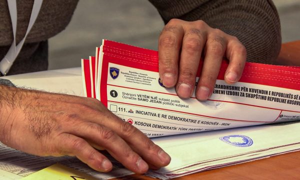 Elezi: Numërimi i votave të diasporës nis në 18:00, do të bëhet para mediave
