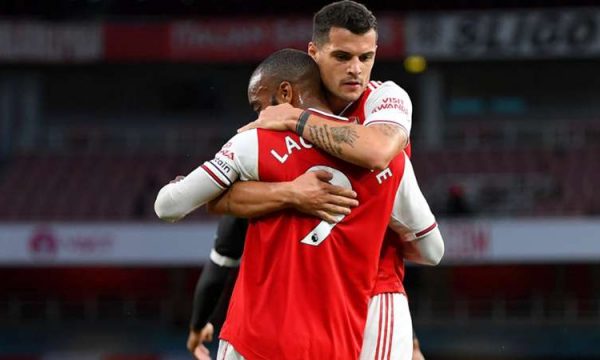 Lacazette e ndan mendjen të largohet nga Arsenal