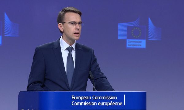 Zëdhënësi i BE-së për deklaratën e Kurtit: Marrëveshja për Asociacionin duhet të zbatohet