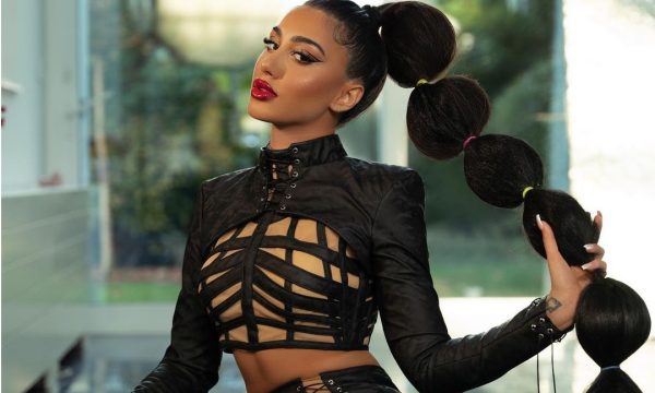 Melinda ia shkon Kim Kardashianit me bishtalecin e saj