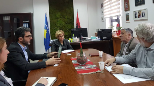Jasharaj takon Mimoza Kusarin-Lilen, a do të shmangen grevat dhe protestat e paralajmëruara