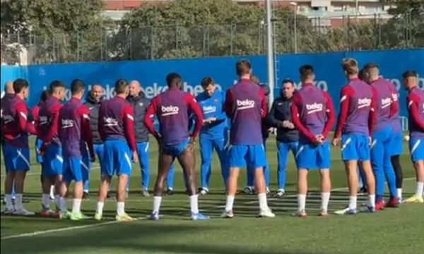Xavi nis punën te Barcelona
