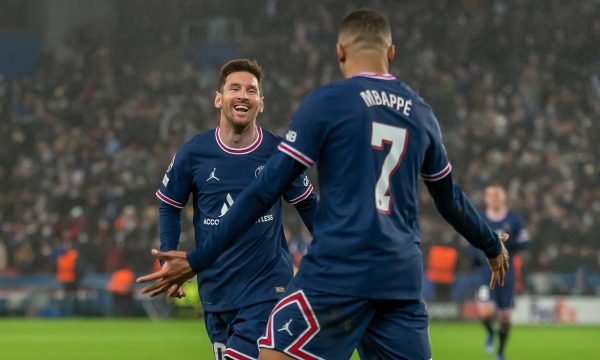 Messi dhe Mbappe shkëlqejnë n’Champions, City shokohet nga Leipzig