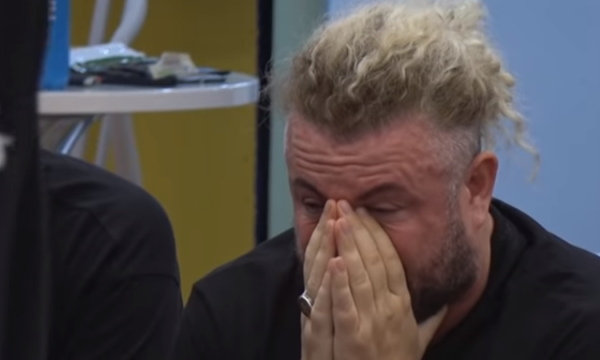Reagon vajza e Sabianit pasi ai u eliminua nga shtëpia