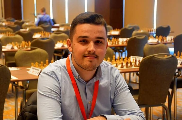 Për herë të parë në histori, Saraqi përfaqëson Kosovën në Kampionatin e Botës për shah
