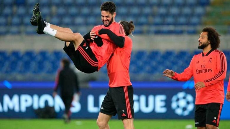 U blen për 127.6 milionë euro , tre yjet të mëdhenj do të largohen falas nga Real Madridi