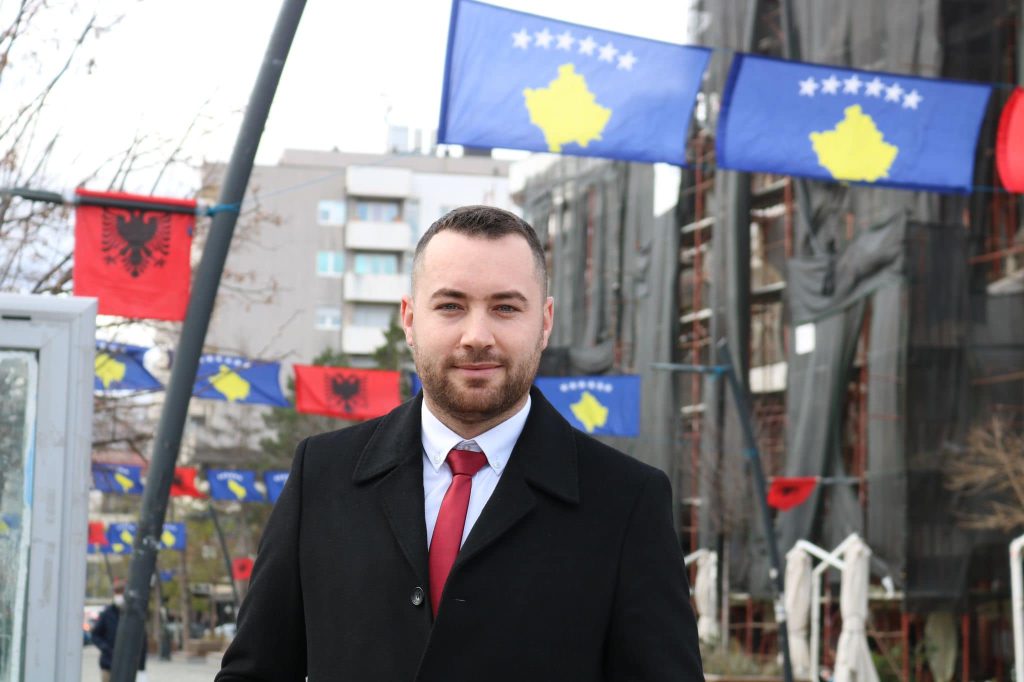 Valon Pacolli emërohet Drejtor për Ekonomi dhe Zhvillim