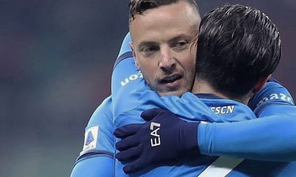 Rrahmani pas fitores së madhe të Napolit: Nga Milano me dashuri