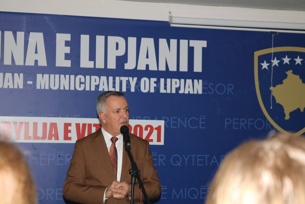 Kryetari Ahmeti organizoi ceremoninë solemne tradicionale me rastin e festave të fundvitit