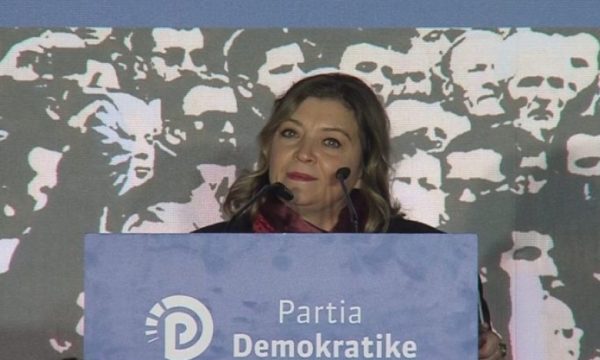 Ish-zv.ministrja e Jashtme e Shqipërisë: Kosova është Jerusalemi dhe Meka jonë, ku ndodhet Basha nipi i Pejës?