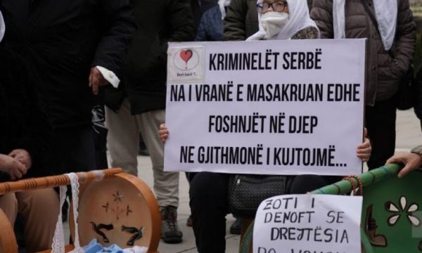 Kërkohet sa më parë Ligjin për personat e zhdukur