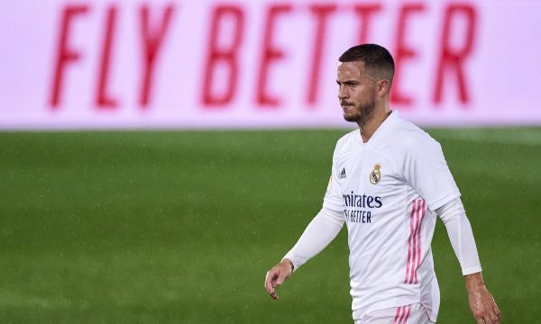 Reali e ofron Hazardin për Jamesin