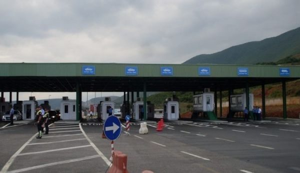 Nuk ka kolona në pikat kufitare të Kosovës