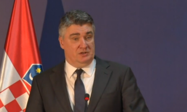 A pranohet Serbia në BE pa e njohur Kosovën? Përgjigjet presidenti i Kroacisë