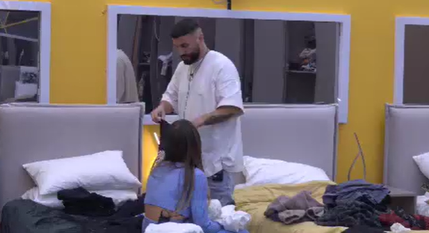 Tensione mes Dj Pm dhe Sarës