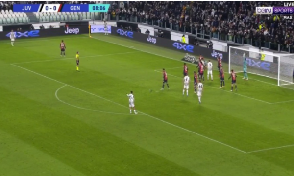 Lojtari i Juventusit shënon gol nga korneri