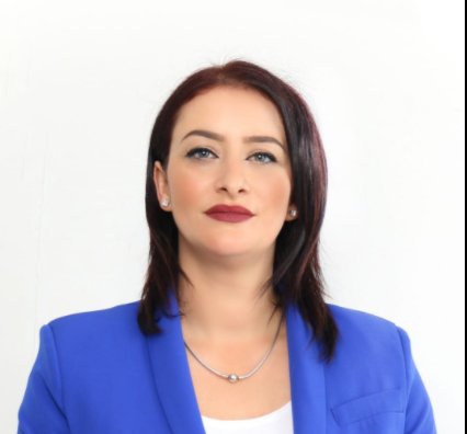 Elmaze Behluli emërohet Drejtoreshë e Administratës