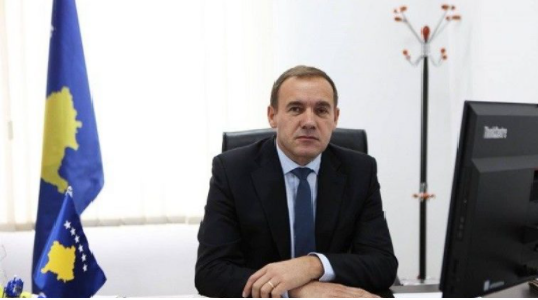 Ish-ministri Berisha: Kurti duhet t’ia sqarojë popullit se pse ka kandiduar për kryeministër të vendit