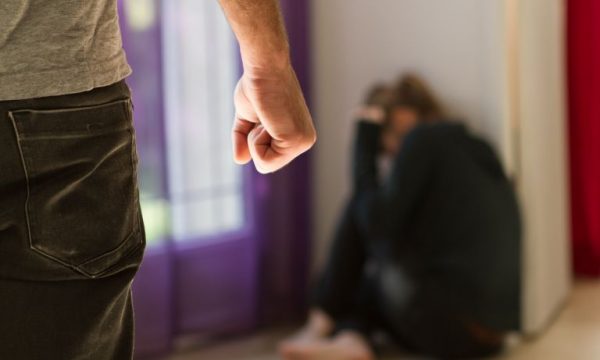 Dy raste të dhunës në familje në raportin 24 orësh