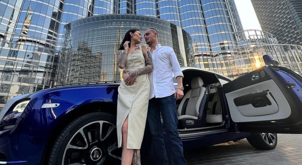 Zyrtarizohet lidhja, Don Xhoni dhe modelja ruse publikojne foto bashke