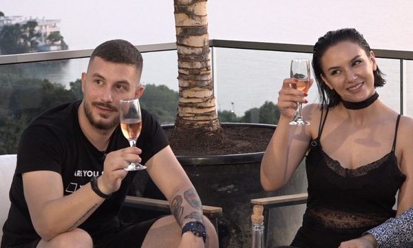 Vazhdon drama, Bora i dërgon sërish mesazhe Donaldit