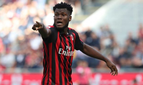 Tottenham në “pole position” për transferimin e Kessiet