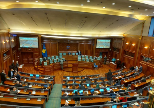 Ratifikohet marrëveshja Kosovë-Zvicër për menaxhim të burimeve ujore në Kosovë
