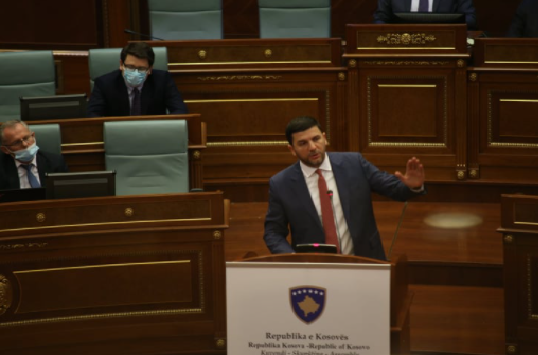 Memli Krasniqi për krizën energjetike: Qeveria të siguroj furnizim me energji dhe mos ta rrisë çmimin e saj për qytetarët