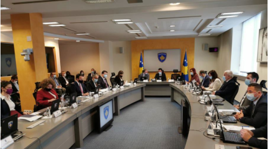 Ndarja e parë/ Partia minoritare e prish koalicionin qeveritar me Lëvizjen Vetëvendosje