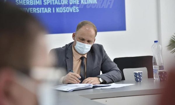 Krasniqi: Nëse përkeqësohet situata me Covid-19 mund të priten masa të reja