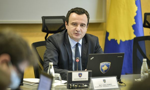 Pas rritjes së penasioneve në 100 euro, Kurti ka një tjetër njoftim për pensionistët